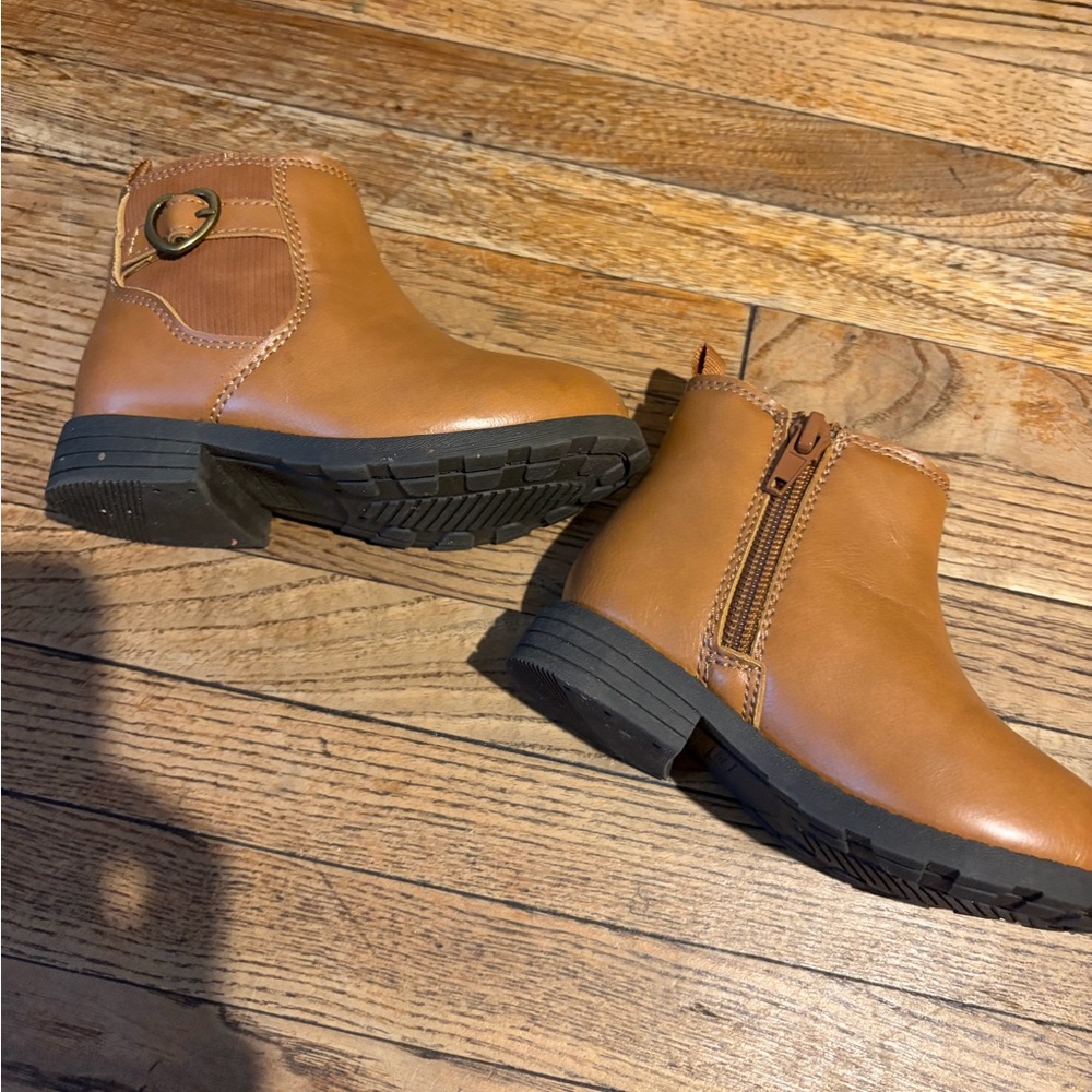Tan Ankle Boots with Side Zipper